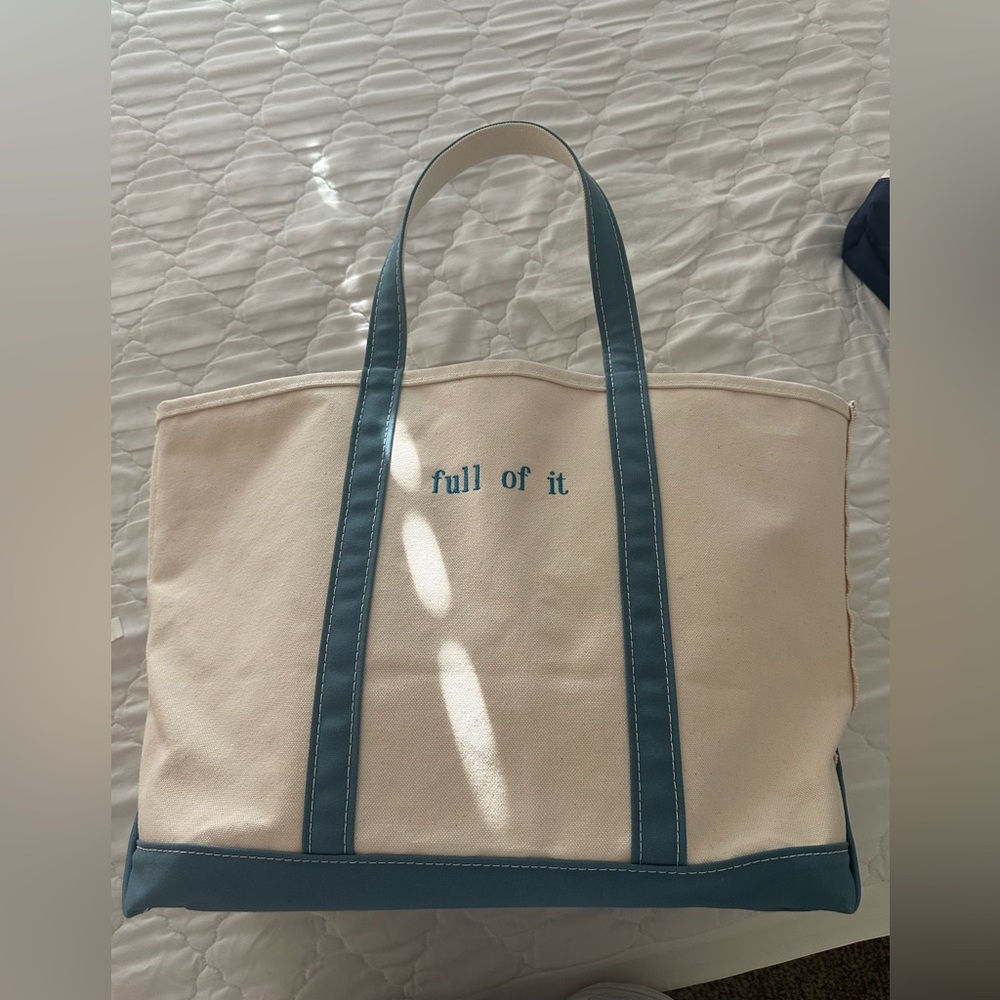 LL Bean Boat & Tote Bag with pouch